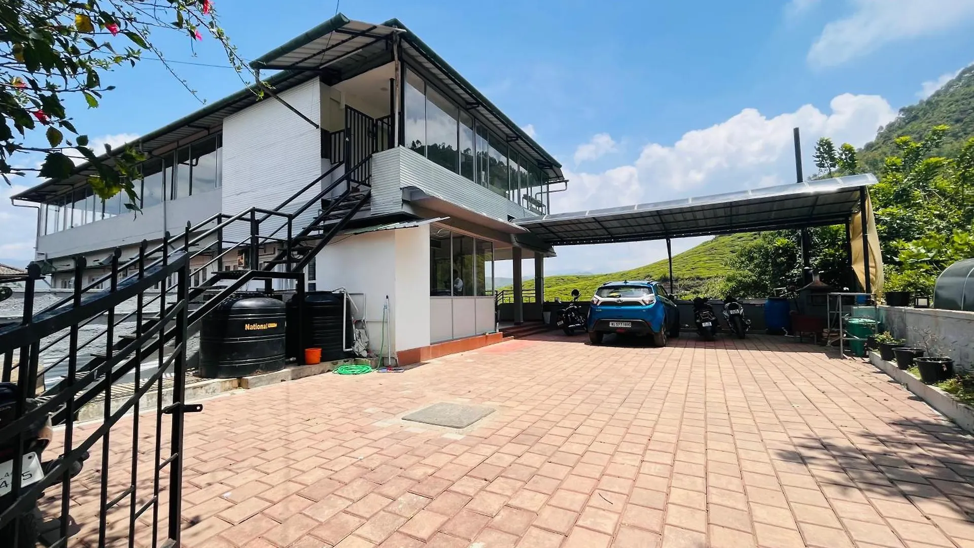 7 Malai Munnar Villa